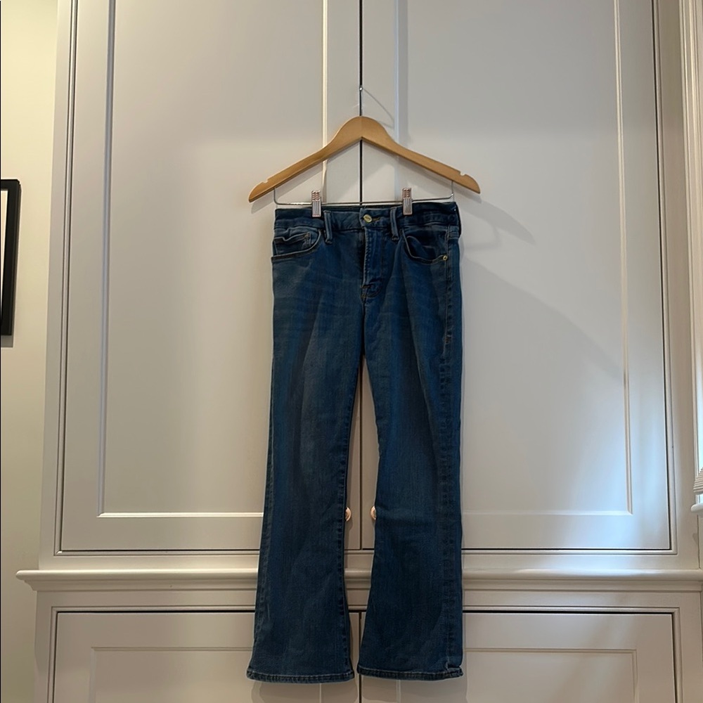 Frame Le Crop Mini Boot Jeans.